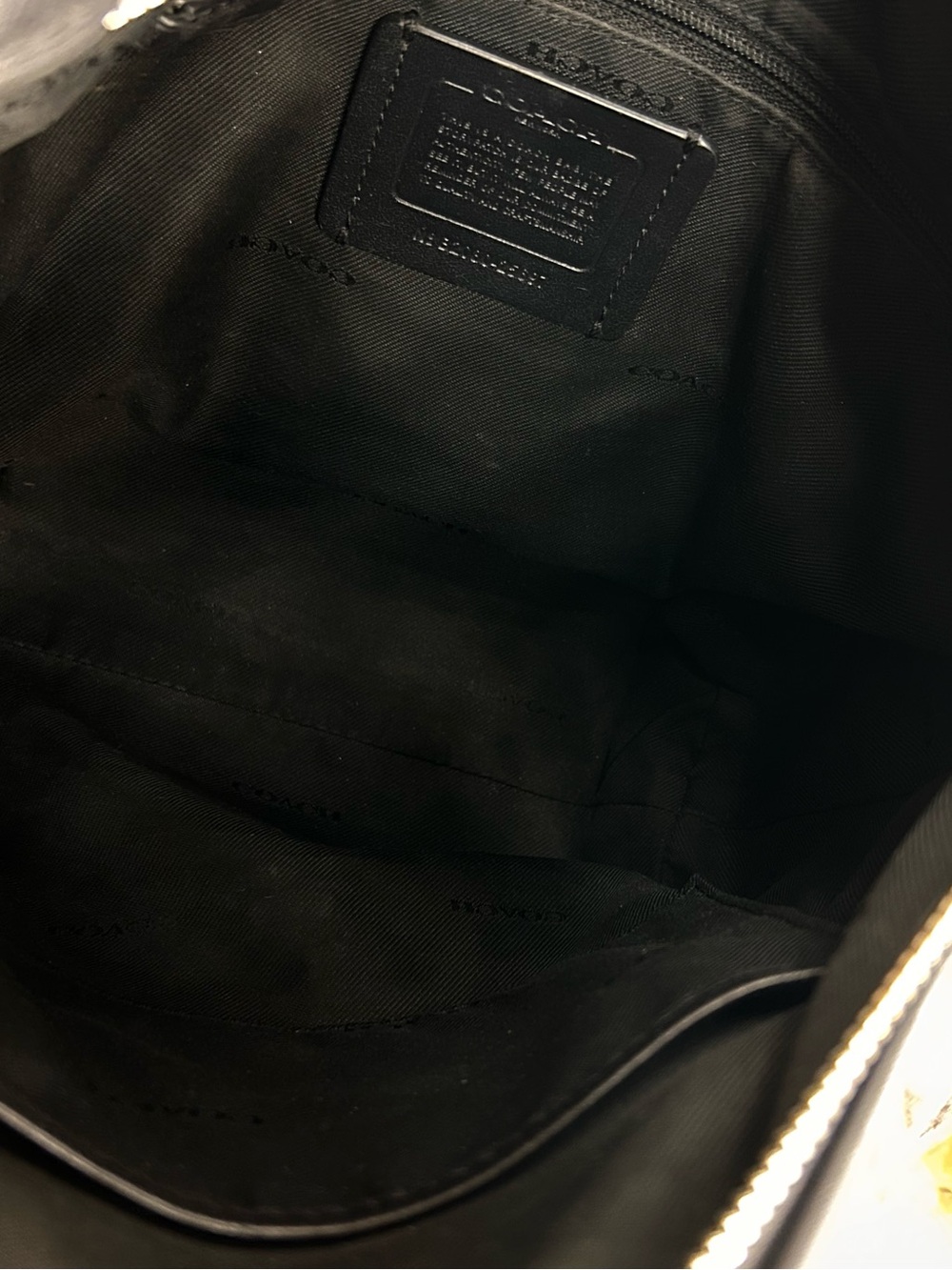 Coach Signature Canvas Crossbody Shoulder Bag - Picture 6 of 9